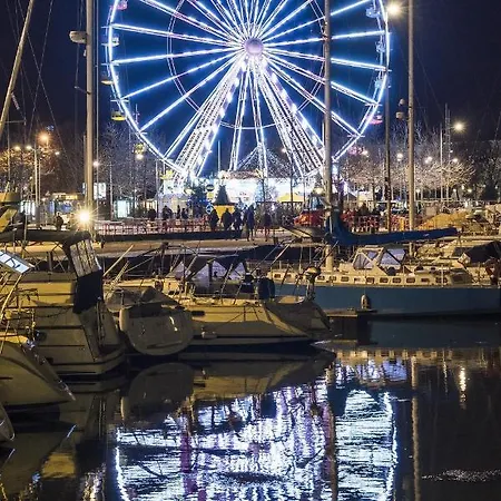 Le Farniente, Belle Maison Pres Du Port La Rochelle (Charente-Maritime)
