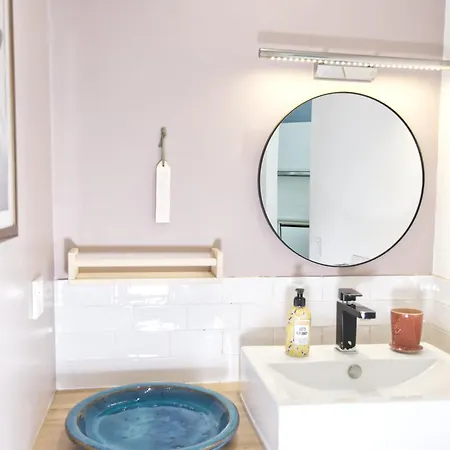 Apartment Le Farniente, Belle Maison Pres Du Port La Rochelle (Charente-Maritime)